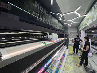 Hệ thống máy móc, trang thiết bị